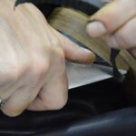 Методы крепления подошвы в обуви ручной работы